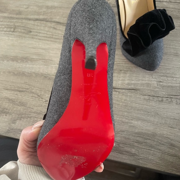 Only worn once! - Picture 2 of 3